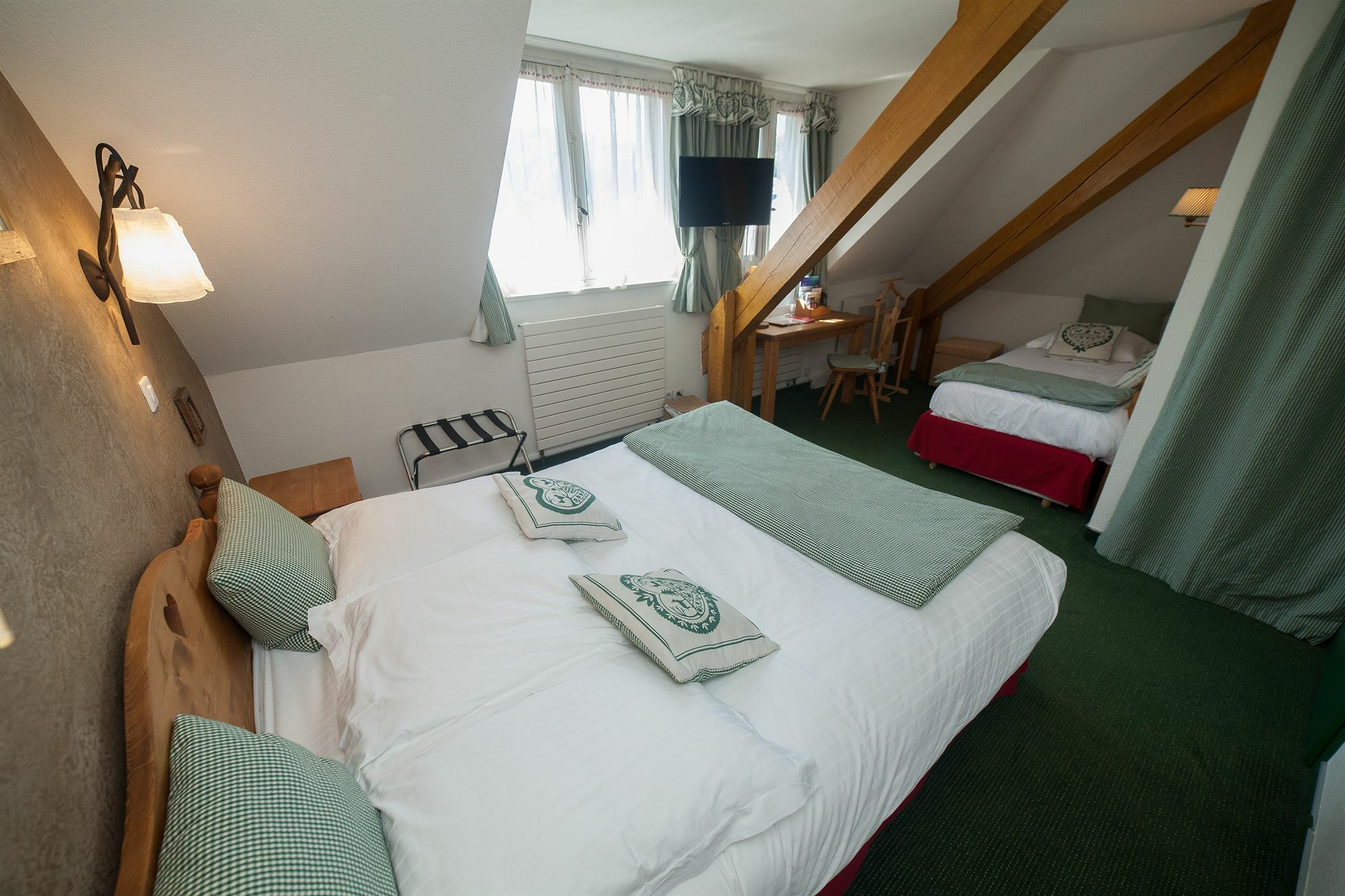 Hotel Des Princes, Chambery Centre المظهر الخارجي الصورة